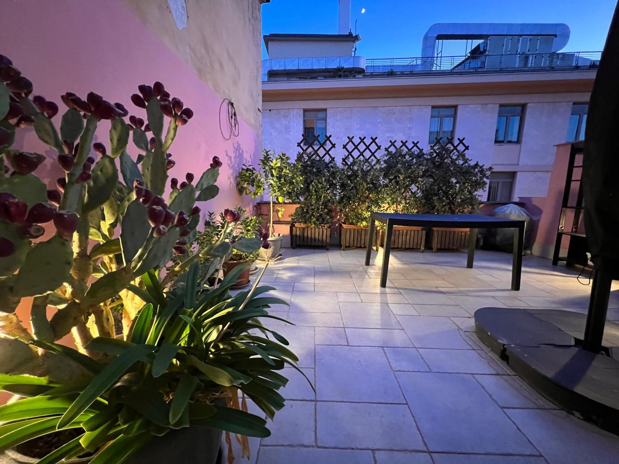Dimora Le Scalette Apartment Bari Eksteriør bilde